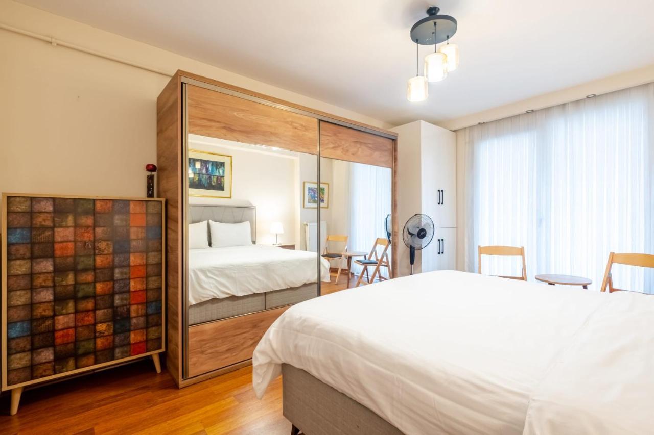 Pleasant Flat With Central Location In Sisli 伊斯坦布尔 外观 照片