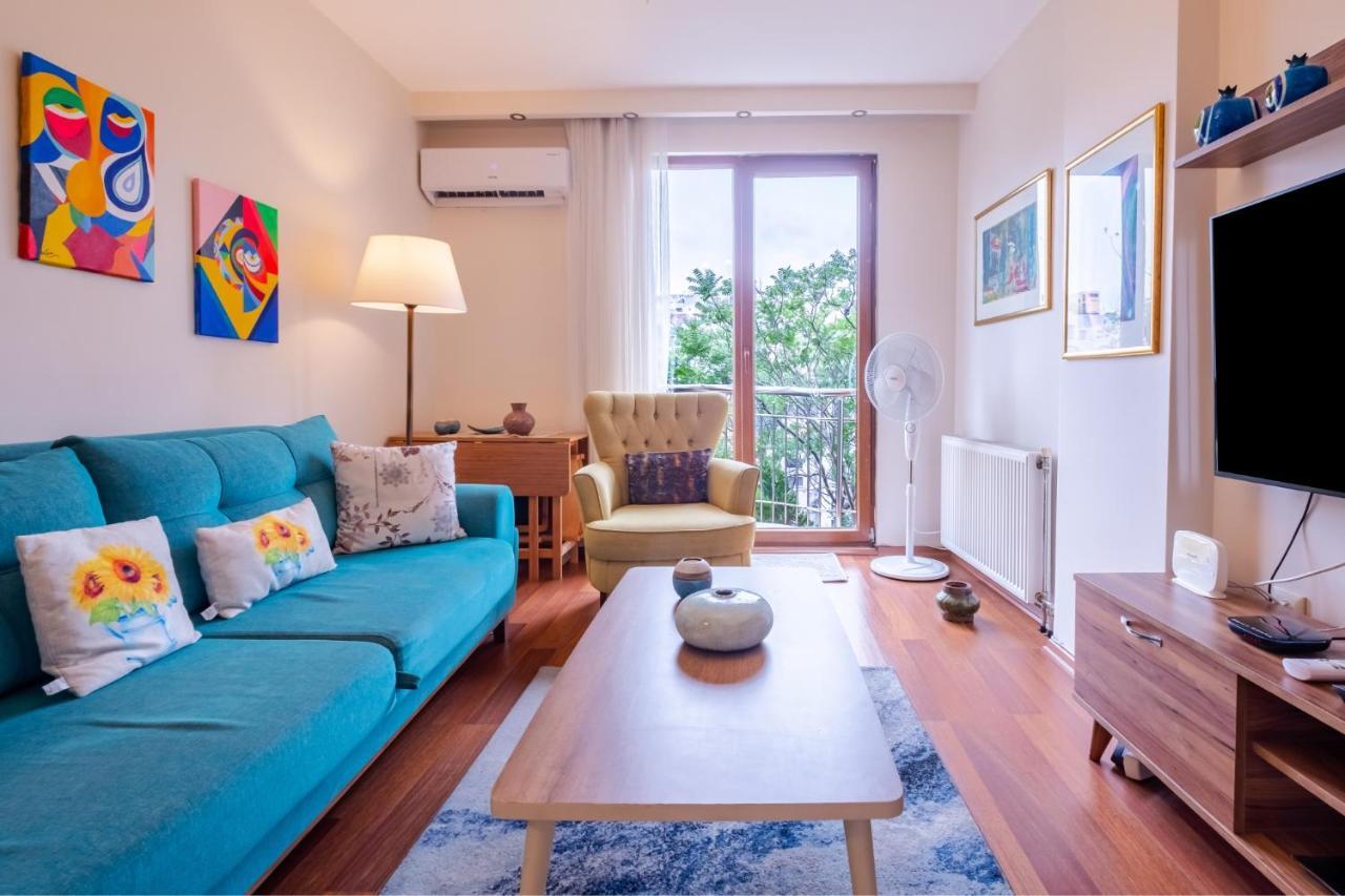 Pleasant Flat With Central Location In Sisli 伊斯坦布尔 外观 照片