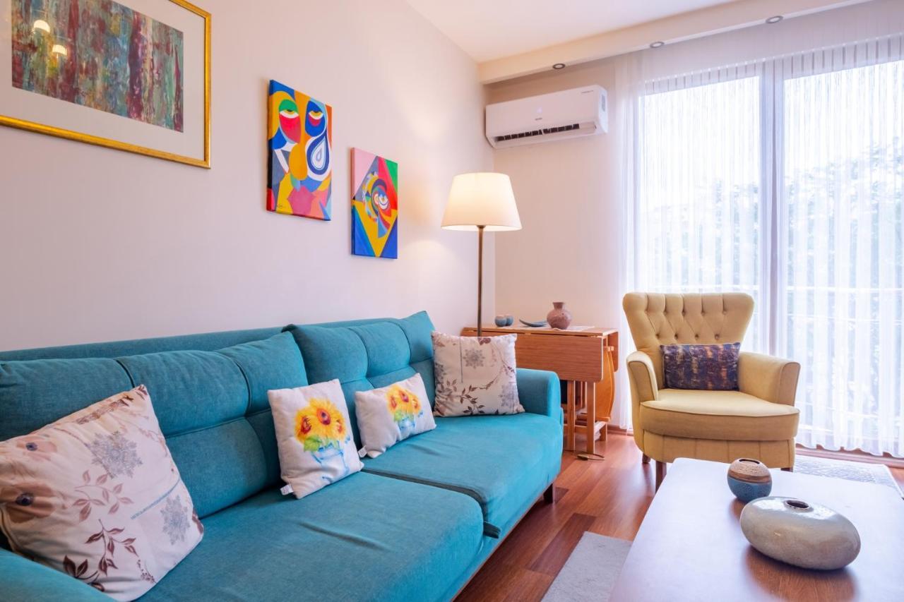 Pleasant Flat With Central Location In Sisli 伊斯坦布尔 外观 照片
