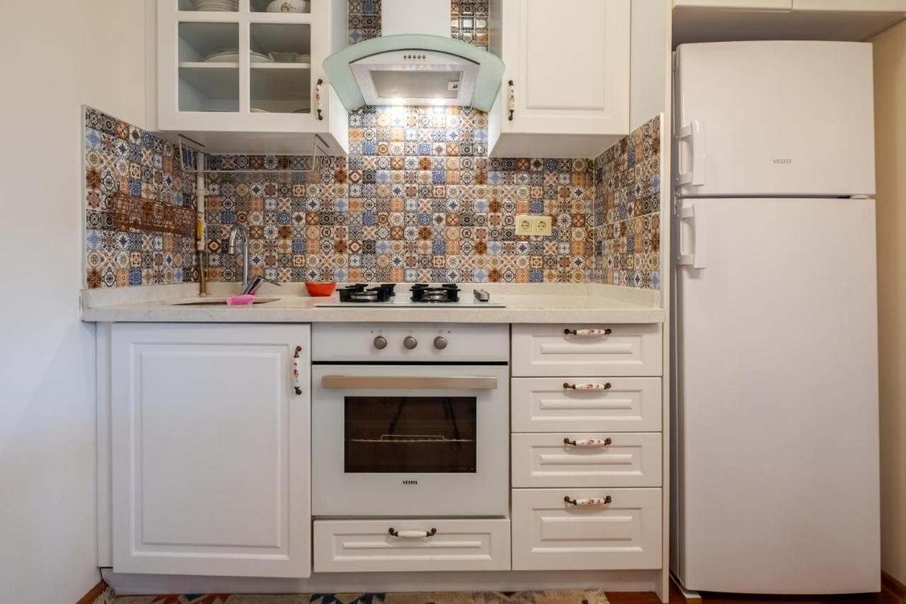 Pleasant Flat With Central Location In Sisli 伊斯坦布尔 外观 照片